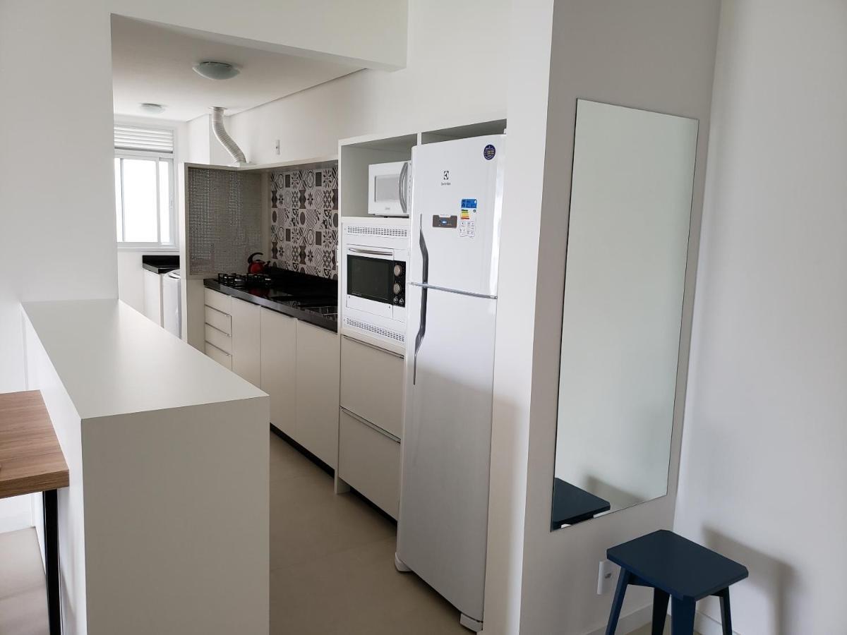 Apartamento em frente à praia do Campeche Florianópolis Esterno foto